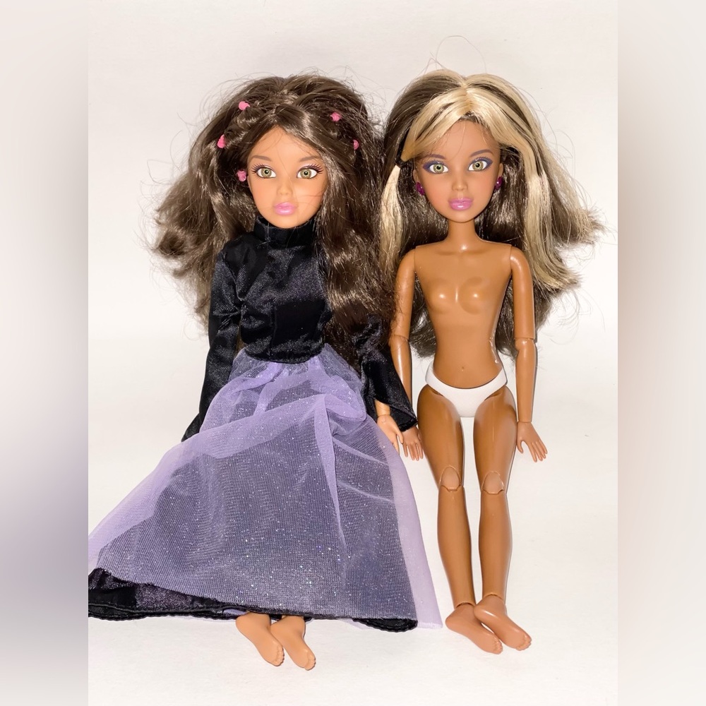 Lot of Two Liv Dolls Posable Spin Master